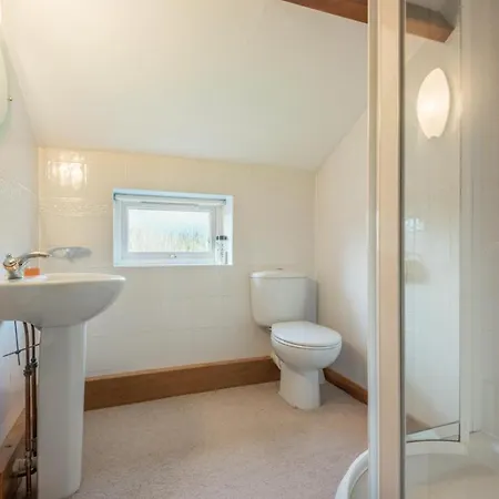 1 Bed In Cumbria Sz034 *